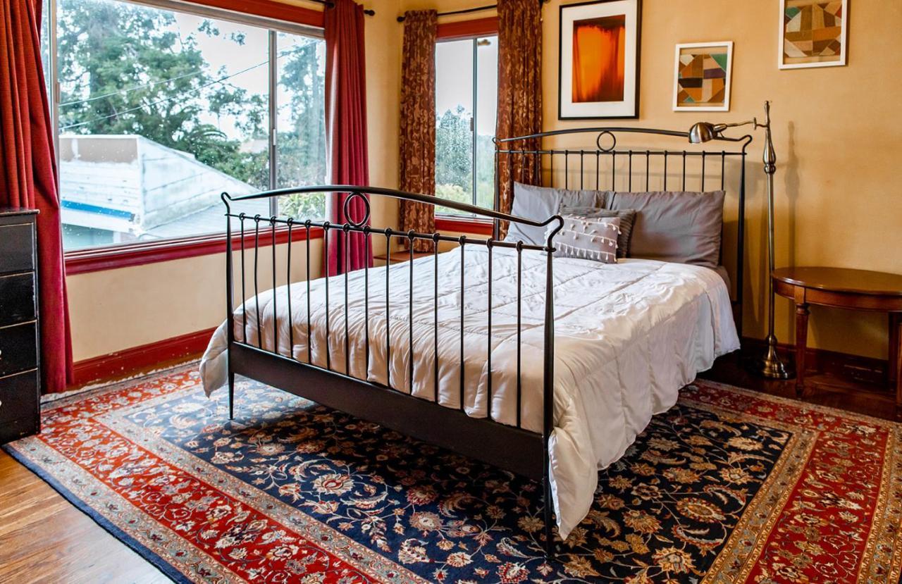 Beautiful, Historic Family Home Near Lake Merritt Оакланд Экстерьер фото