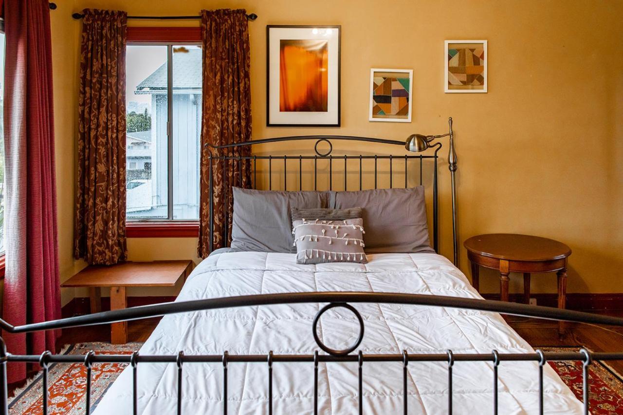 Beautiful, Historic Family Home Near Lake Merritt Оакланд Экстерьер фото